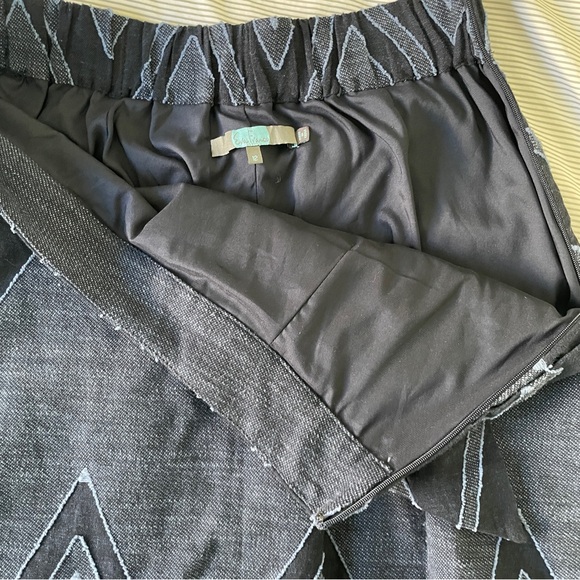 Sz 12 EVA FRANCO Anthropologie Blue Textured Midi Skirt with Pockets & Elastic - Picture 5 of 7